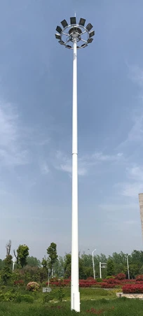 Môžu byť vysoké stožiare osvetlenia inštalované na nerovnom teréne?